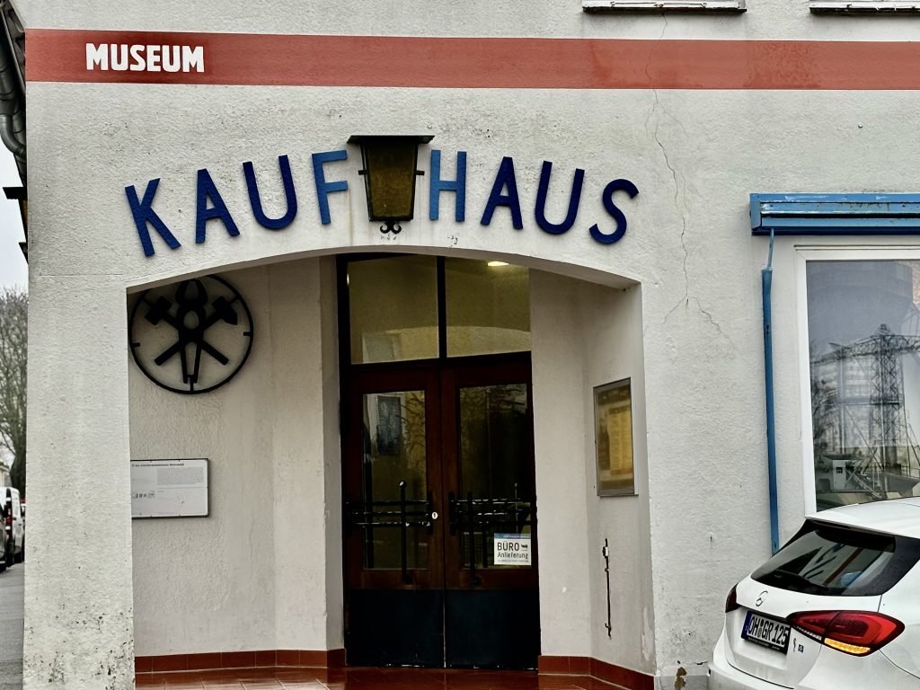 Die Fassade des Industriemuseum Herrenwyk