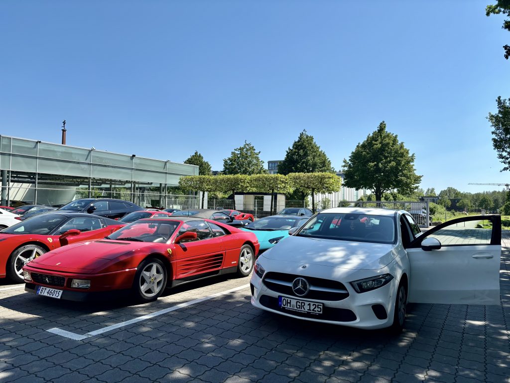 Mercedes trifft auf Ferraris