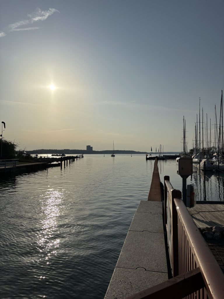 Niendorfer Hafen im Abendlich