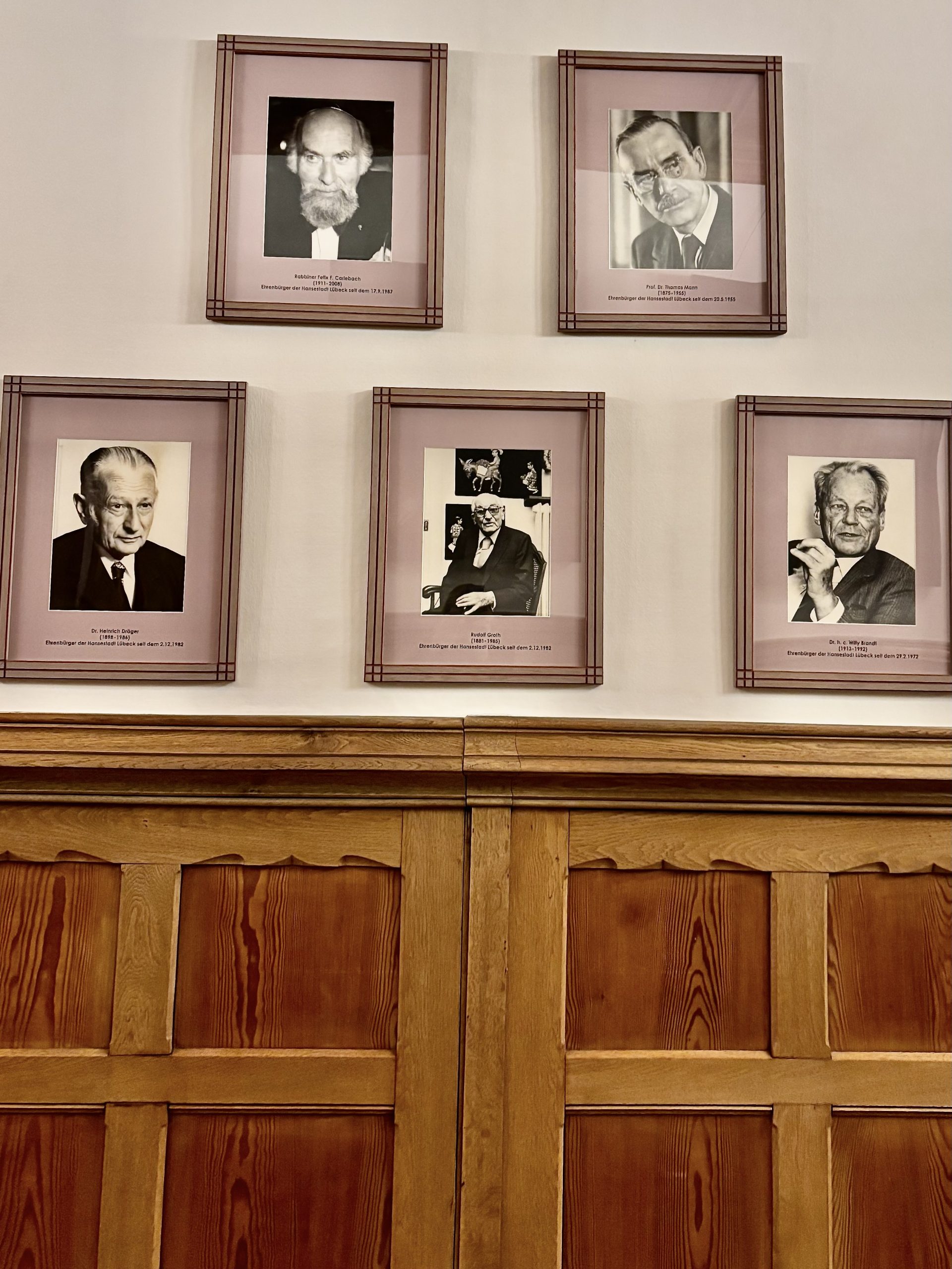 Ehrentafel im Lübecker Rathaus